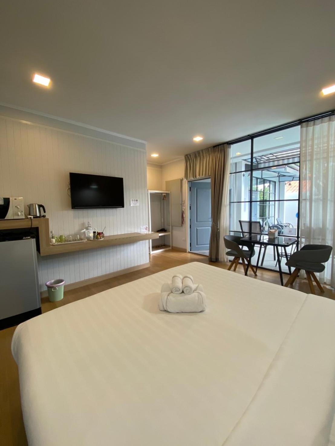 La Riva Boutique Hotel Kamphaeng Phet Zewnętrze zdjęcie